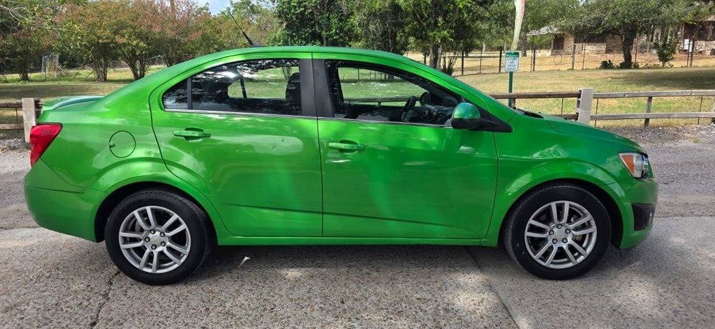 Used 2014 Chevrolet Sonic LT w/ LT Spring Promotional Package FWD image 4