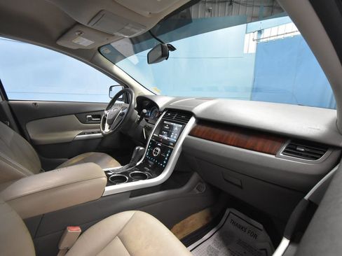 Used 2011 Ford Edge Limited FWD image 26