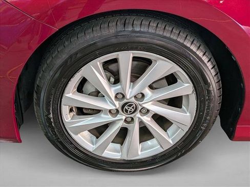 Used 2022 Toyota Camry LE FWD image 28