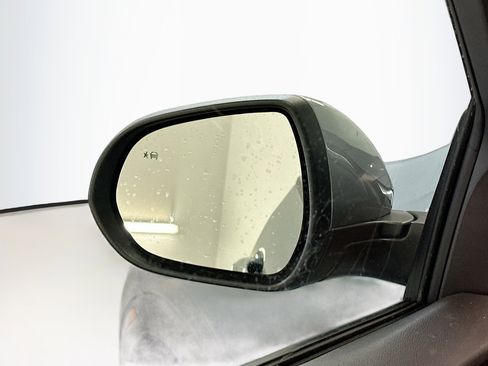 Used 2024 Buick Encore GX Preferred image 16