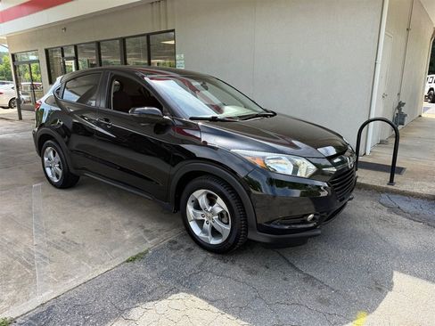 Used 2016 Honda HR-V EX image 1