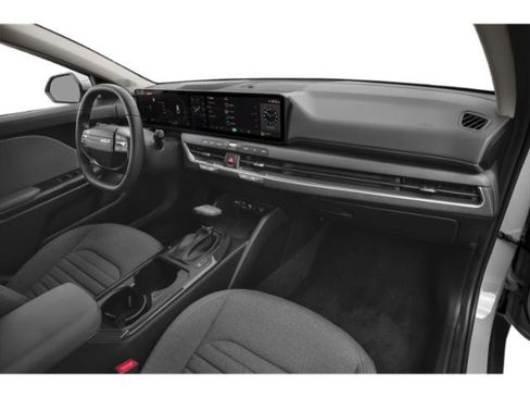Used 2025 Kia K4 EX FWD image 18
