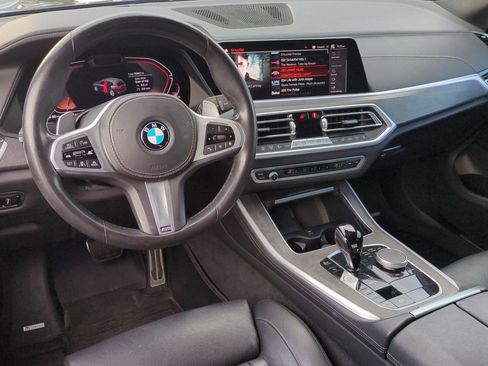 Used 2022 BMW X5 xDrive40i w/ M Sport Package AWD/4WD image 30