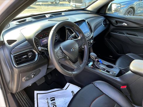 Used 2022 Chevrolet Equinox RS w/ RS Leather Package image 8