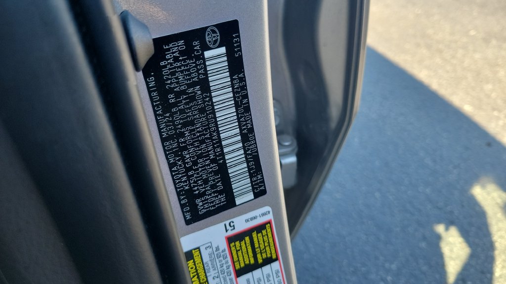 Used 2024 Toyota Camry LE w/ Convenience Package FWD image 23
