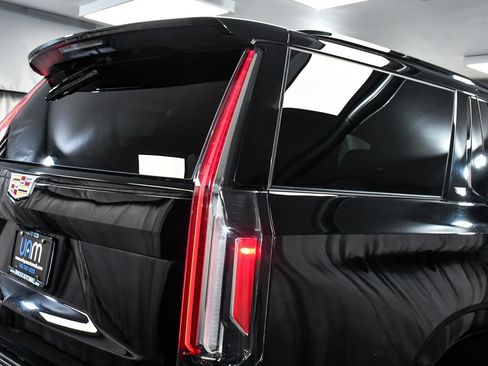Used 2022 Cadillac Escalade Sport AWD/4WD image 83