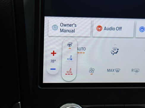 Used 2022 Ford Edge Titanium w/ Equipment Group 301A image 17