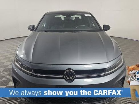 Used 2025 Volkswagen Jetta Sport FWD image 2