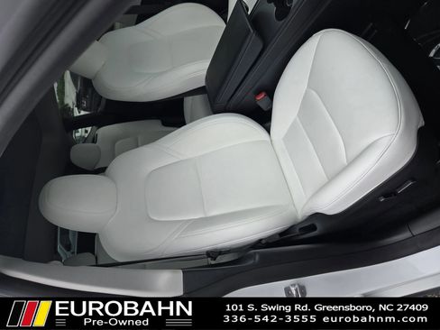 Used 2023 Tesla Model Y Long Range AWD/4WD image 18