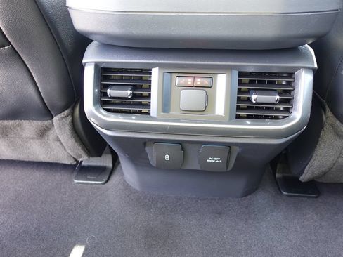 Used 2023 Ford F150 Lariat w/ Equipment Group 502A High AWD/4WD image 48