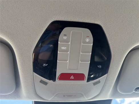 Used 2025 Kia K4 FWD image 28