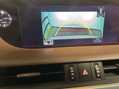 Used 2020 Lexus ES 350 w/ Premium Package image 19