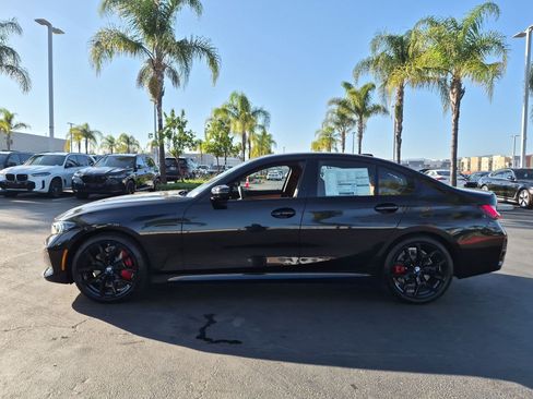 New 2026 BMW 330i Sedan w/ M Sport Package RWD image 7