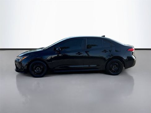 Used 2024 Toyota Corolla LE FWD image 4