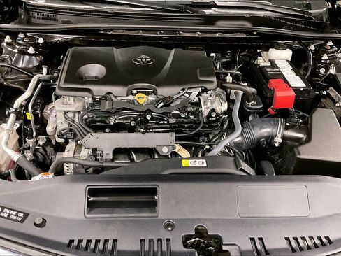 Used 2023 Toyota Camry SE w/ Cold Weather Package AWD/4WD image 32