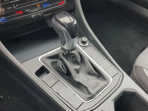 Used 2025 Volkswagen Jetta Sport image 18