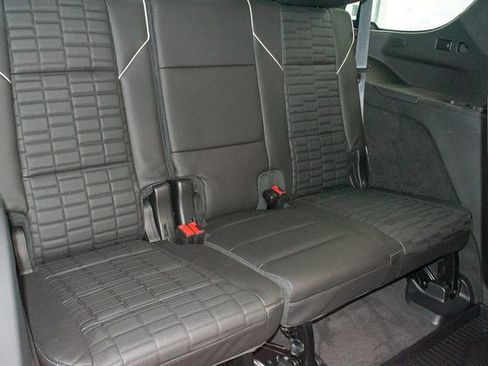 Used 2023 Cadillac Escalade Sport Platinum w/ Heavy-Duty Trailer Package AWD/4WD image 13