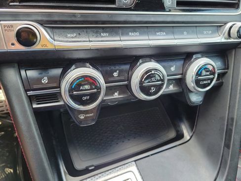 Used 2022 Genesis G70 3.3T image 27