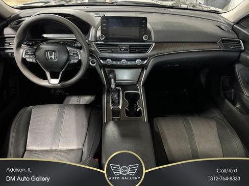 Used 2018 Honda Accord EX image 2