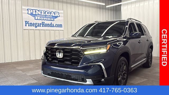 Certified 2023 Honda Pilot Touring image 1
