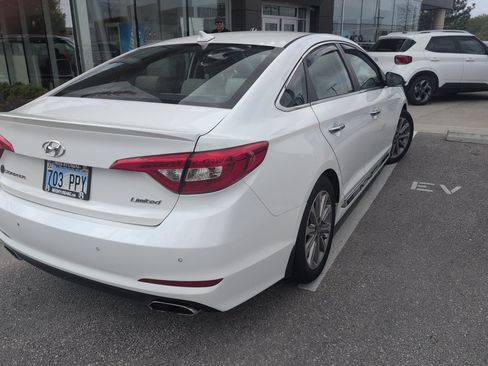 Used 2017 Hyundai Sonata Limited w/ Ultimate Package 04 image 8