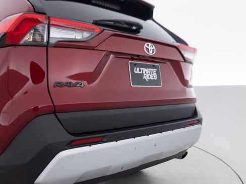 Used 2019 Toyota RAV4 Adventure w/ Cold Weather Package AWD/4WD image 16