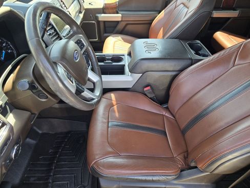 Used 2019 Ford F250 King Ranch AWD/4WD image 12