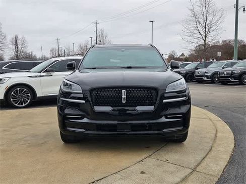 Used 2024 Lincoln Aviator Reserve w/ Equipment Group 201A image 4