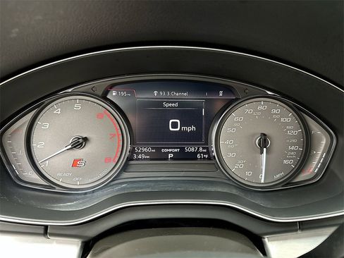 Used 2020 Audi SQ5 Premium w/ Convenience Package image 15