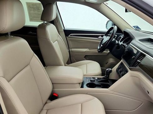 Used 2018 Volkswagen Atlas SE AWD/4WD image 24