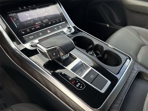 Used 2021 Audi Q8 Premium Plus w/ Premium Plus Package image 19
