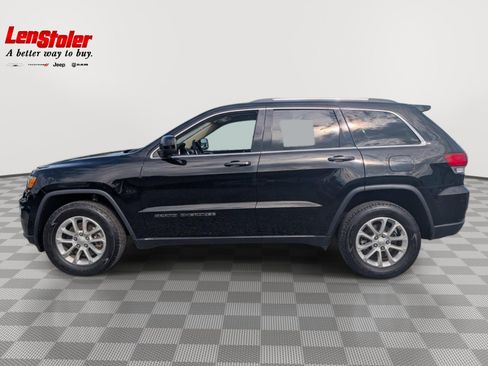 Used 2021 Jeep Grand Cherokee Laredo AWD/4WD image 2