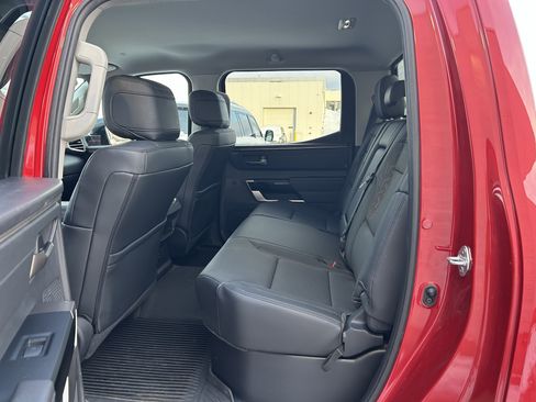 Used 2024 Toyota Tundra Limited image 19