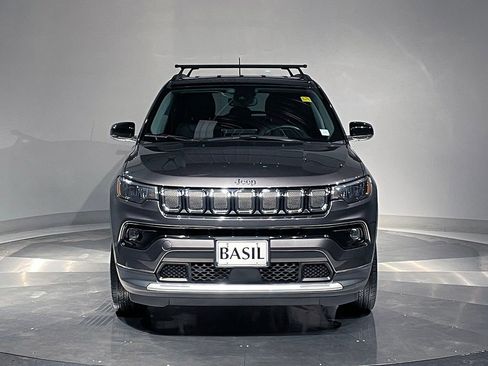 Used 2022 Jeep Compass Limited image 9