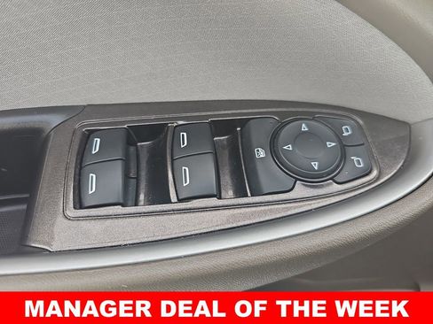 Used 2023 Chevrolet Malibu LS image 27