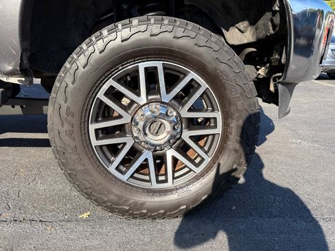 Used 2012 Ford F250 Lariat w/ Lariat Interior Pkg image 59