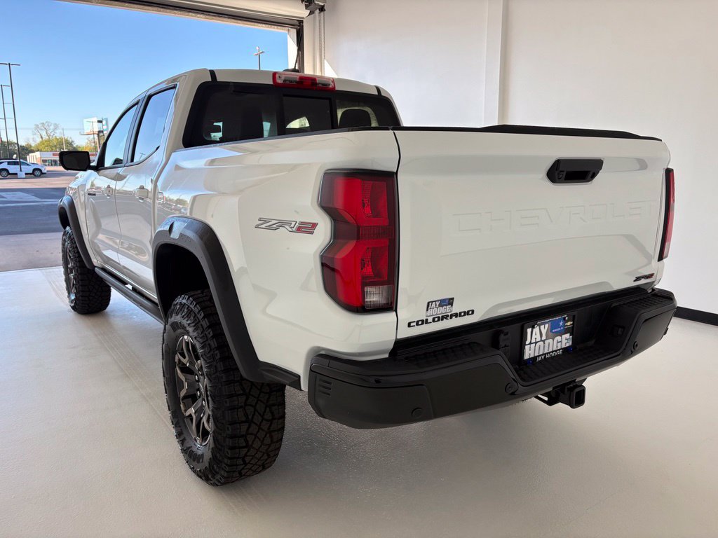 New 2026 Chevrolet Colorado ZR2 w/ Technology Package AWD/4WD image 20