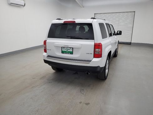 Used 2015 Jeep Patriot Limited w/ Sun/Sound Group image 7