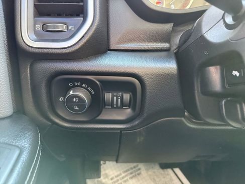 Used 2020 RAM 2500 Big Horn w/ Level 1 Equipment Group image 21