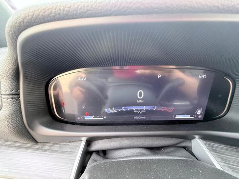 Used 2024 Jeep Wagoneer Series II w/ Flexible Seating Group image 16