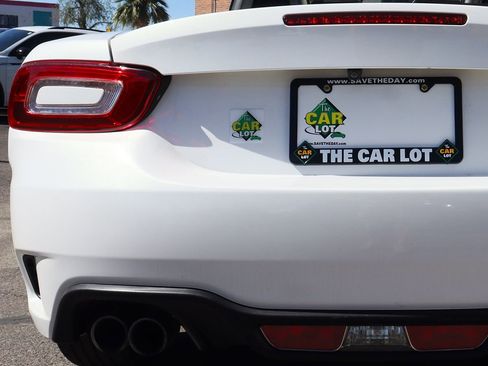 Used 2017 FIAT 124 Spider Abarth image 20