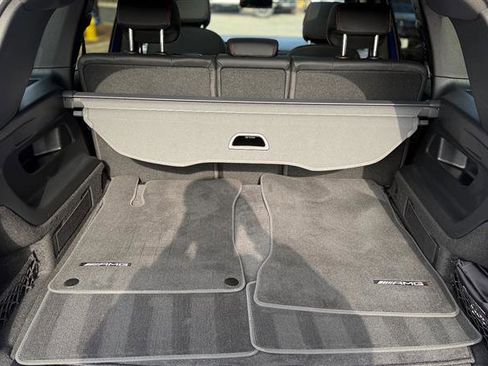 Used 2024 Mercedes-Benz GLB 250 GLB 250 image 35