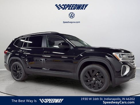 New 2026 Volkswagen Atlas SE AWD/4WD image 1