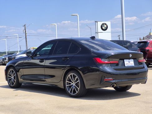 Used 2020 BMW 330i Sedan w/ Convenience Package RWD image 4