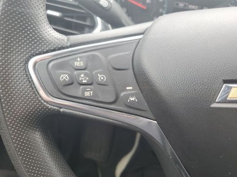 Used 2020 Chevrolet Equinox LS image 18