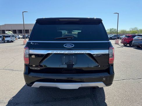 Used 2018 Ford Expedition Platinum AWD/4WD image 6