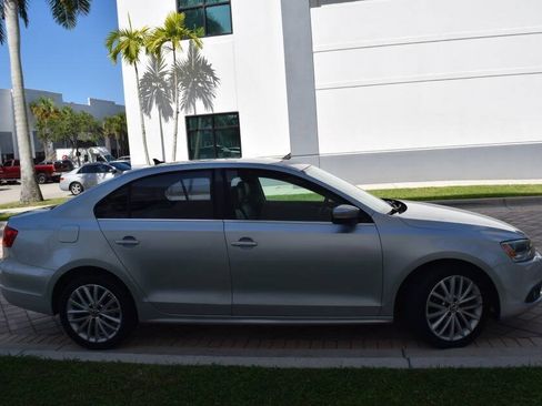 Used 2013 Volkswagen Jetta TDI FWD image 7