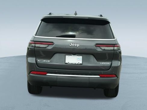 Used 2021 Jeep Grand Cherokee L Limited AWD/4WD image 8