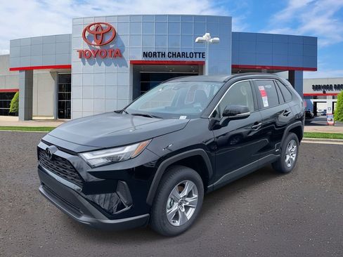 New 2025 Toyota RAV4 XLE image 5