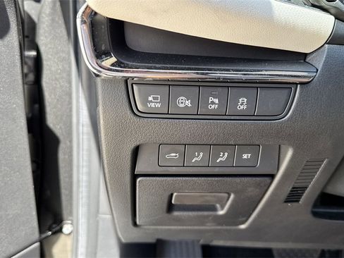 Used 2024 MAZDA MAZDA3 2.5 Turbo Sedan w/Premium Plus image 57